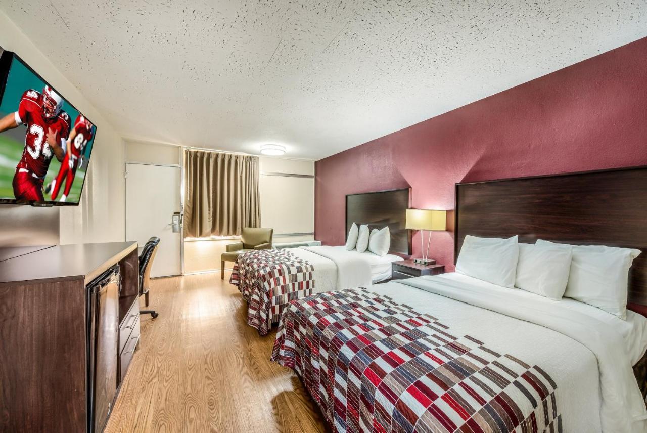 Red Roof Inn & Suites Wapakoneta Eksteriør billede